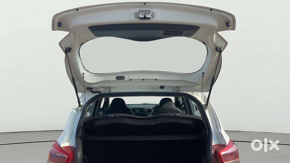 Hyundai Grand I10 Sportz 1.2 Kappa Vtvt, 2016, Petrol