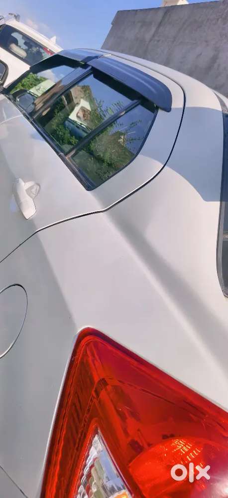 Maruti Suzuki Dzire 2013 Diesel Manual