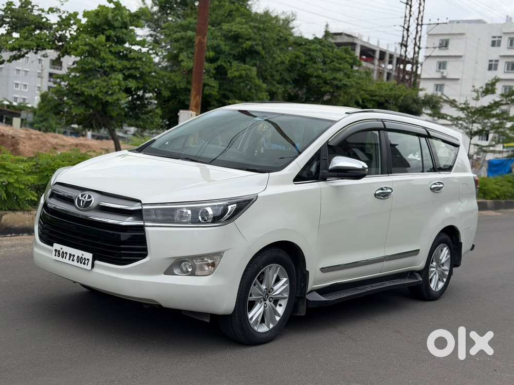 Toyota Innova Crysta 2.8z Automatic, 2018, Diesel