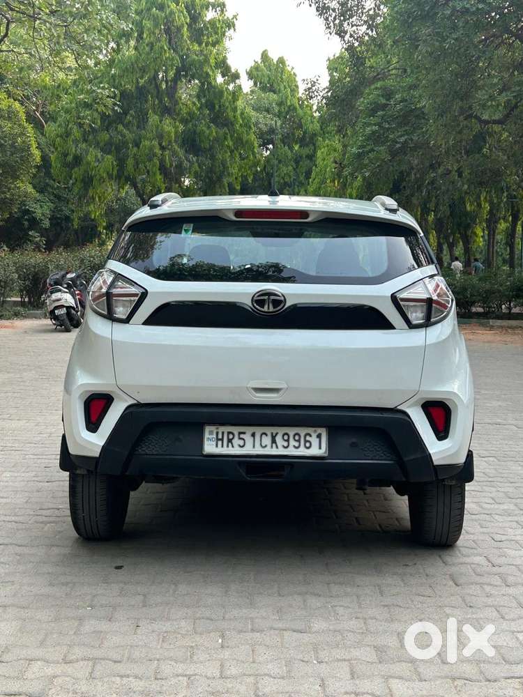 Tata Nexon Pure 1.5 Revotorq Diesel 6mt, 2023, Diesel