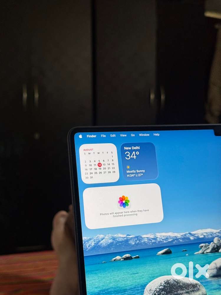 apple macbook pro 14 inch