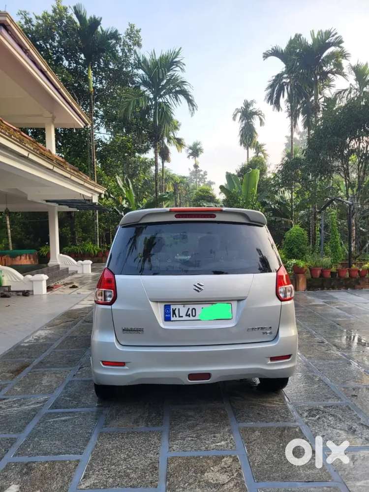 Maruti Suzuki Ertiga 2013
