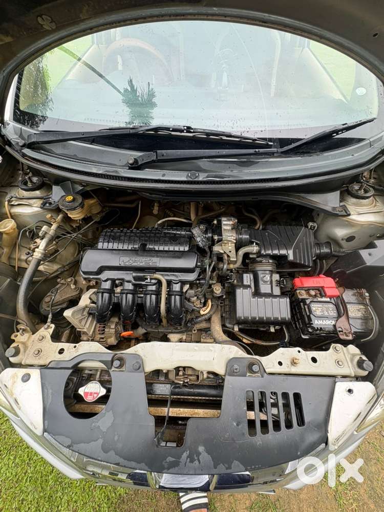 Honda Amaze Petrol 2015