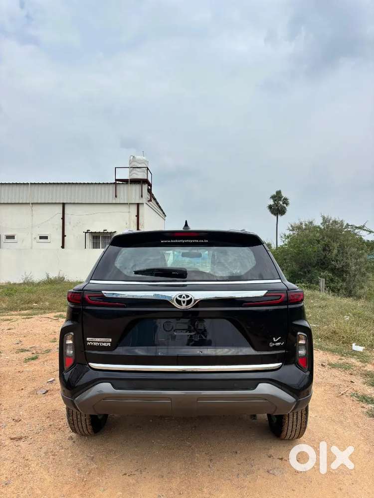 Toyota Urban Cruiser 2025 S Hybrid Aero Edition