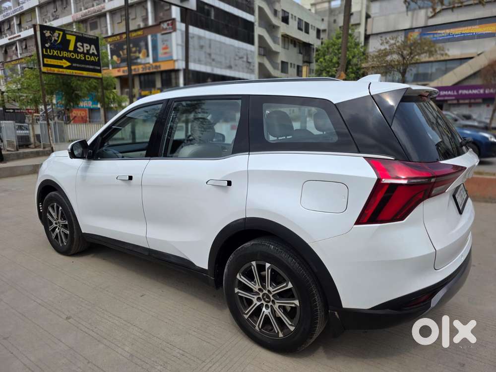 Mahindra Xuv700 2.0 Ax 7 Petrol At Luxury Pack Str, 2023, Petrol