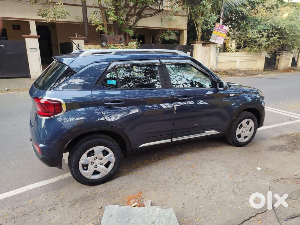 Hyundai Venue S Mt 1.2 Kappa, 2022, Petrol