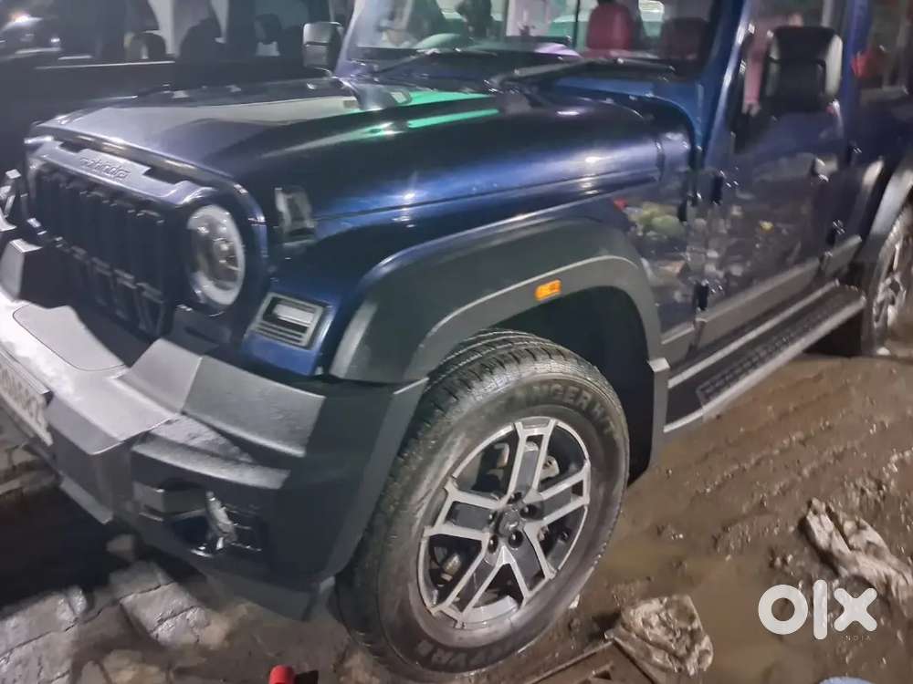 Mahindra Thar Roxx Petrol 2024
