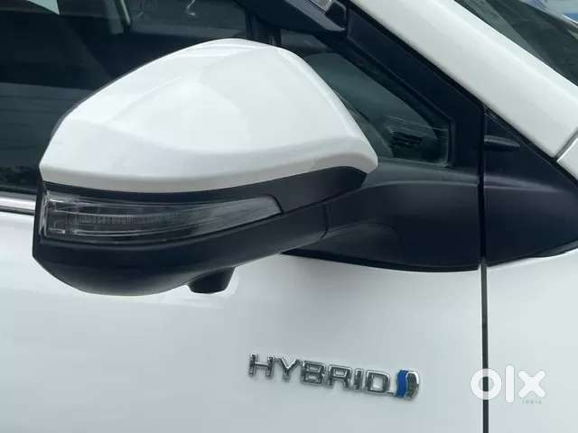 Toyota Innova Hycross 2.0 Zx Hybrid 7 Str, 2024, Petrol