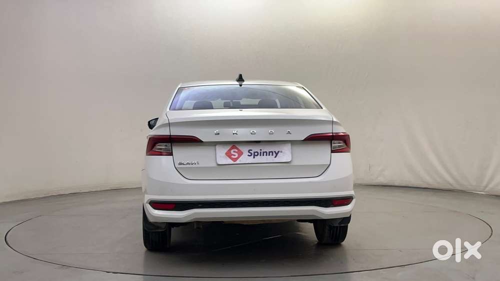 Skoda Slavia Ambition 1.0l Tsi Mt, 2022, Petrol