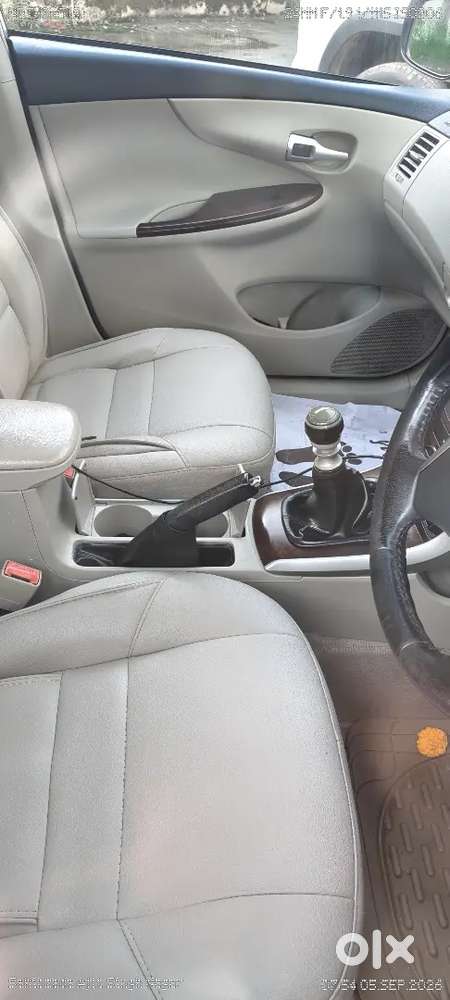 Toyota Corolla Altis 2012 Reg 2013