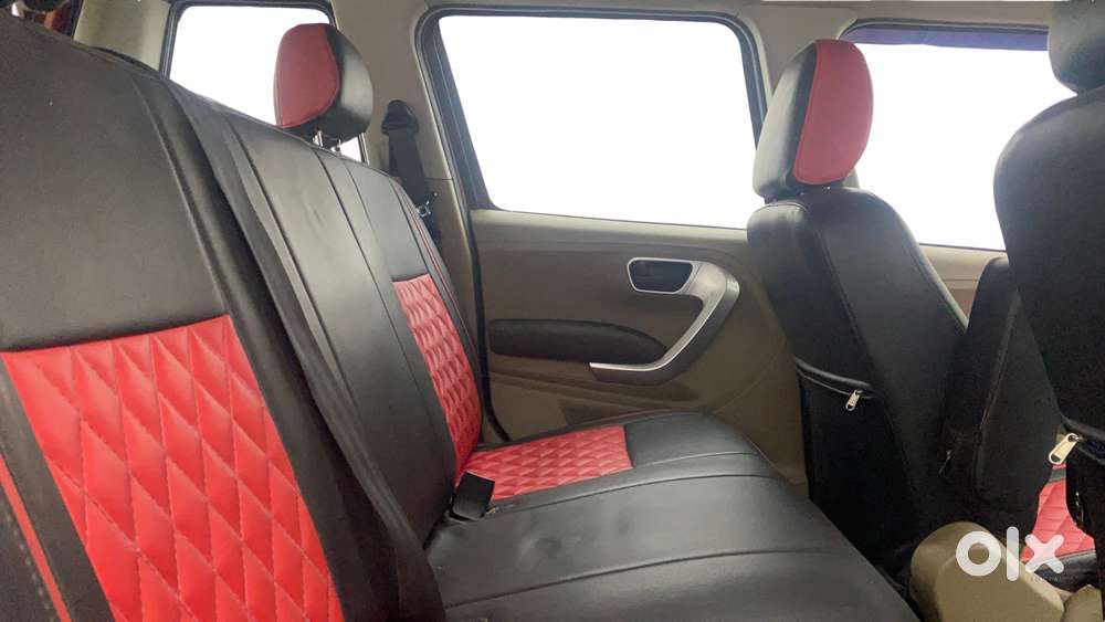 Mahindra Tuv 300 T8 Amt, 2017, Diesel