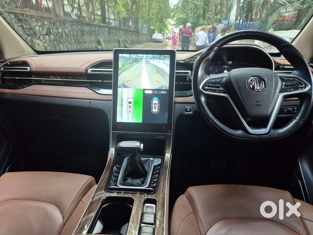 Mg Hector Plus Sharp Pro 1.5 Turbo Petrol Cvt 7 Str, 2024, Petrol