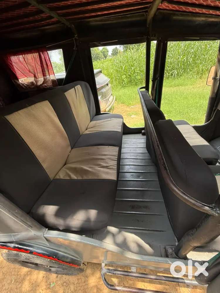 Mahindra Jeep Commander 1999
