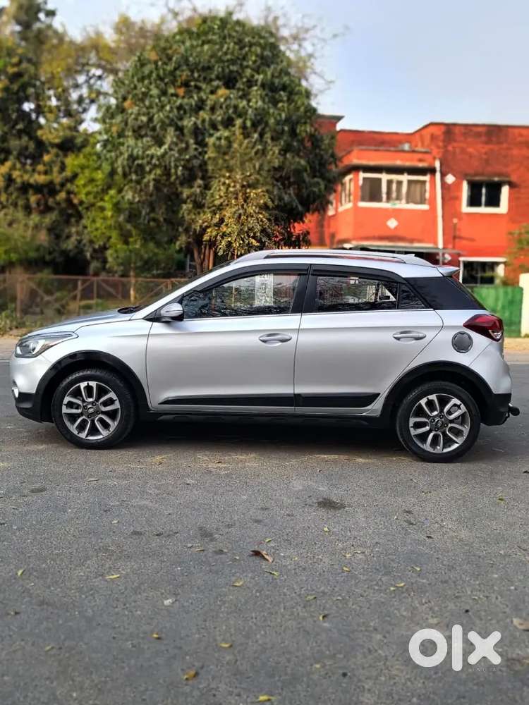 I'm Selling My Hyundai I20 Active Top Model 2018 Model 2nd Owner