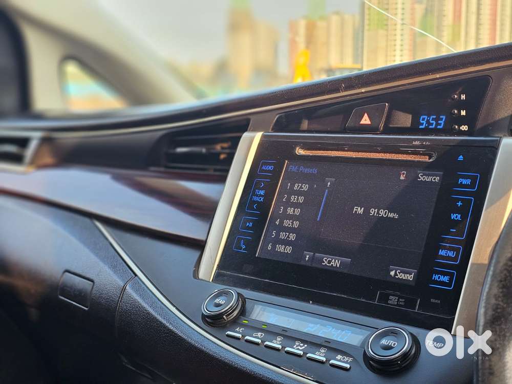 Toyota Innova Crysta 2.4 Z 7 Str, 2016, Diesel