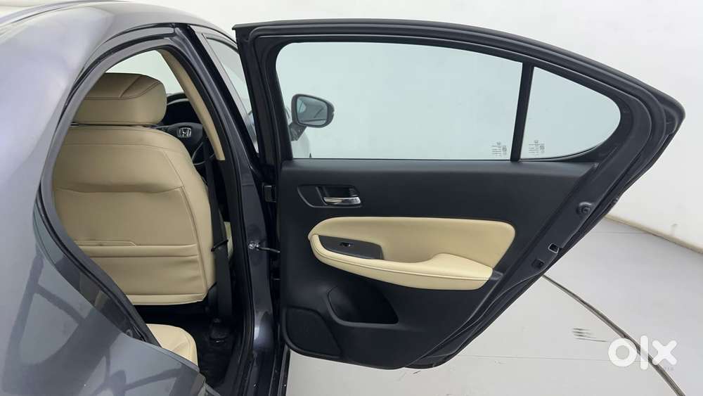 Honda City 1.5 Zx Cvt I-vtec, 2023, Petrol