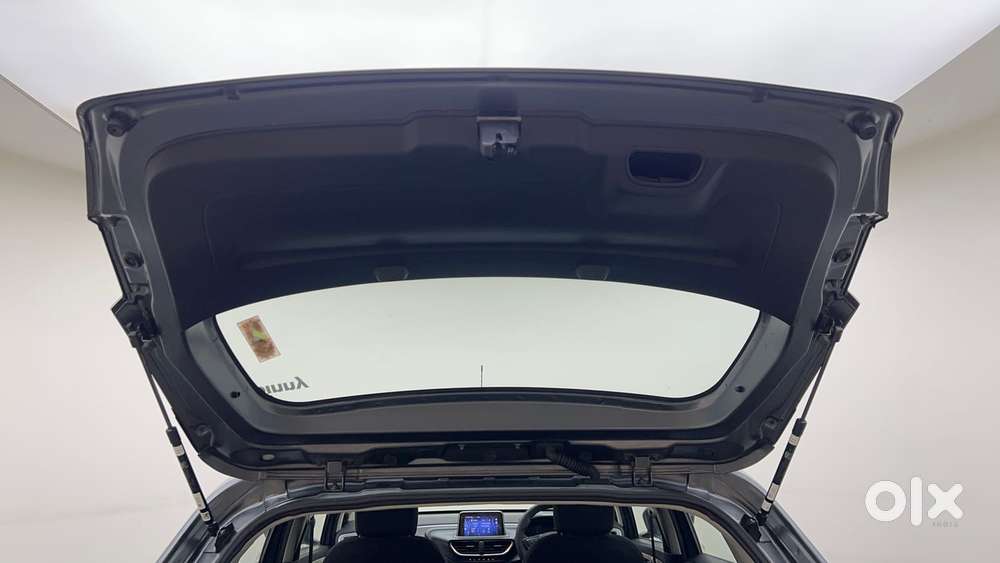 Tata Altroz 1.2 Xm Plus, 2021, Petrol
