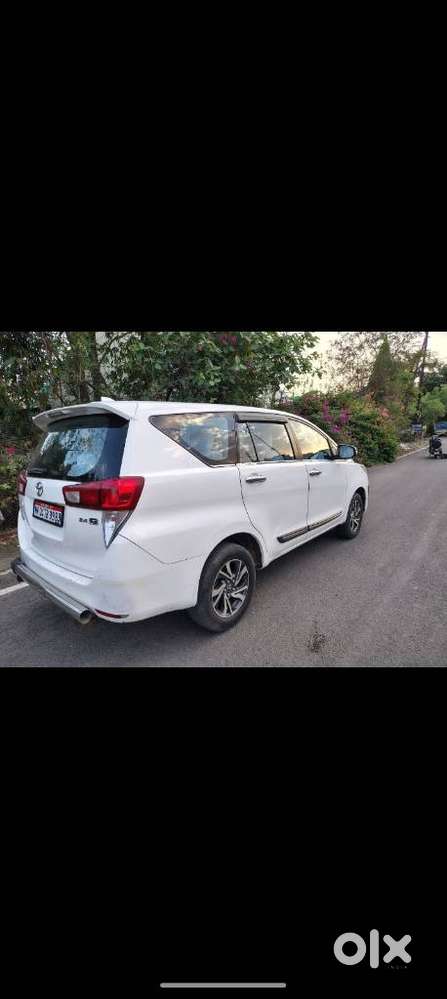 Toyota Innova Crysta 2.4 G Mt 7 Str, 2022, Diesel