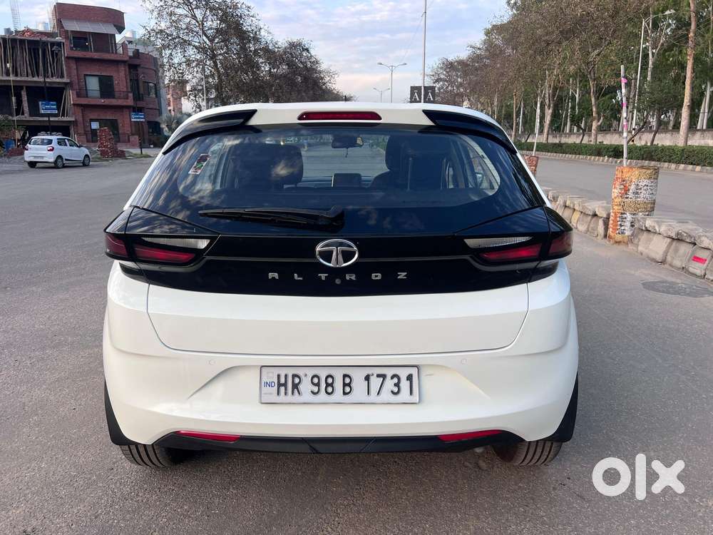 Tata Altroz 1.2 Xz (o), 2021, Petrol