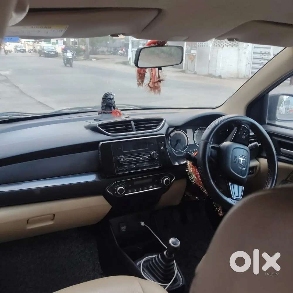 Honda Amaze 2nd Gen 2018 Petrol 60000 Km Driven