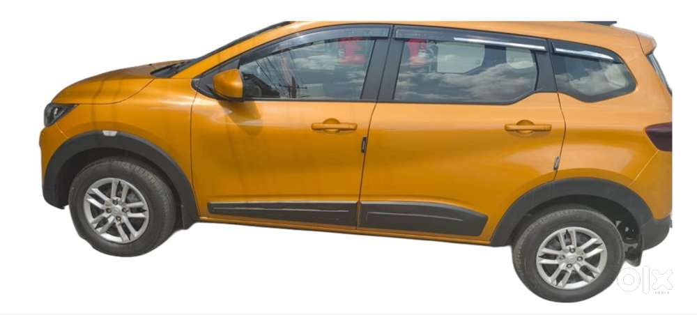 Renault Triber Rxt, 2021, Petrol