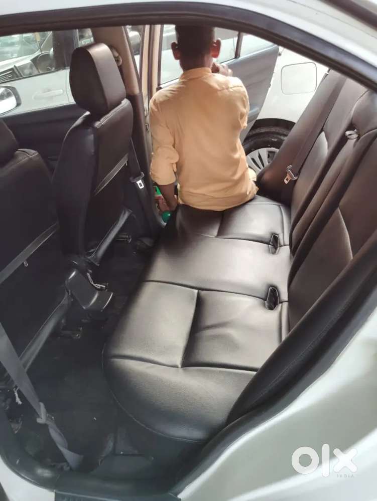 Maruti Suzuki Dzire Tour 2016