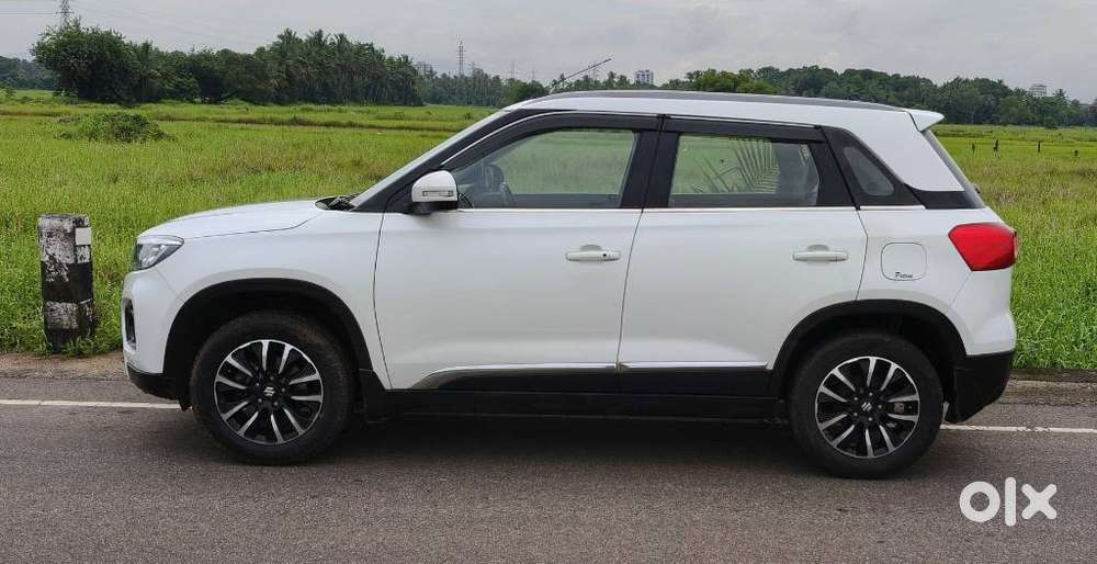 Maruti Suzuki Brezza 1.5 Zxi Plus Smart Hybrid, 2020, Petrol