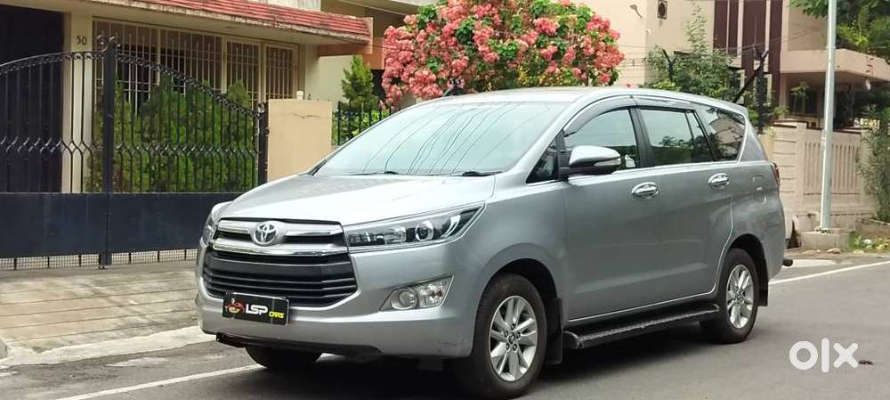 Toyota Innova Crysta 2.4 V 7 Str, 2016, Diesel