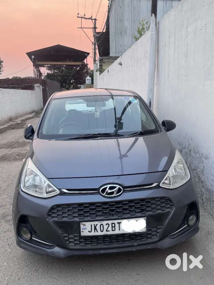 Grand I10 Sportz 1200cc 4 Cylinder Petrol