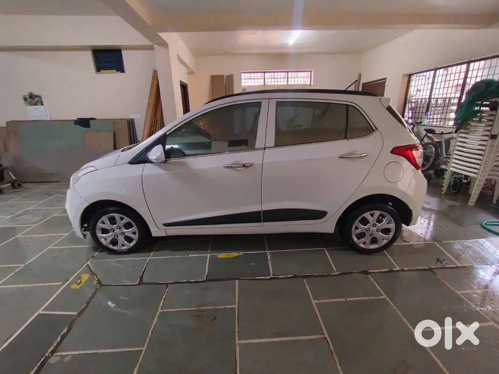 Hyundai Grand I10 2015 Diesel 94915 Km Driven