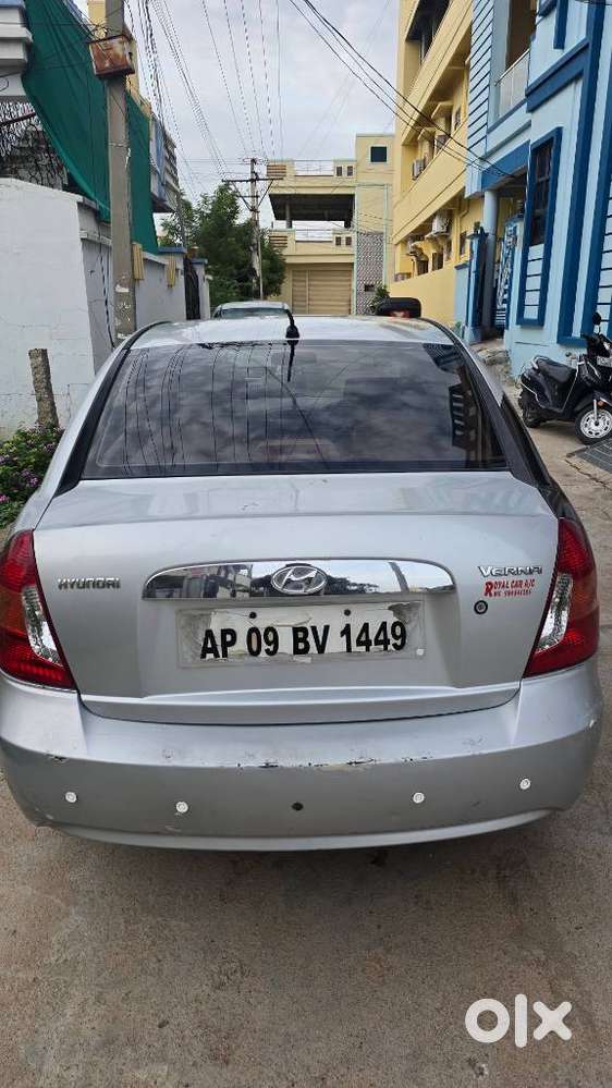 Hyundai Verna 1.6 S (o) Vtvt, 2009, Petrol