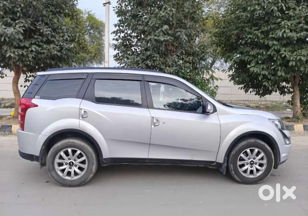 Mahindra Xuv500 W9 Diesel Dec 2017 Year