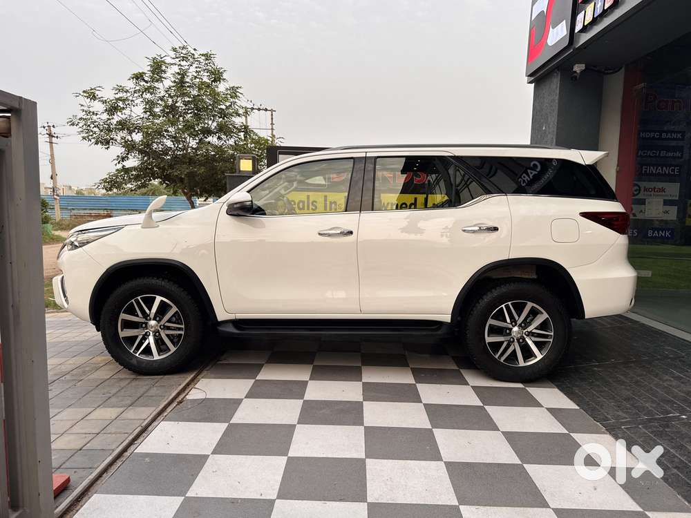 Toyota Fortuner 3.0 4x4 Automatic, 2019, Diesel