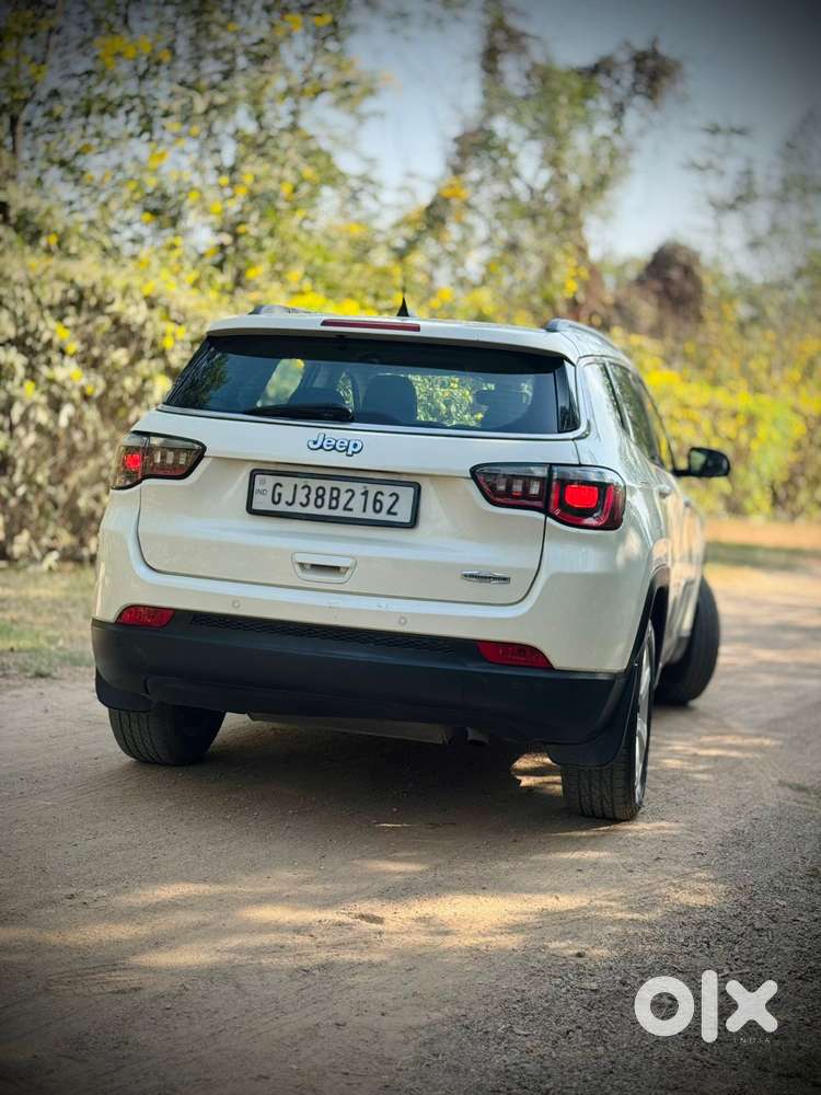 Jeep Compass 2.0 Longitude Option, 2017, Diesel