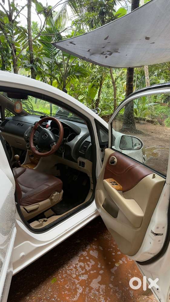 Honda City Zx Petrol 2006