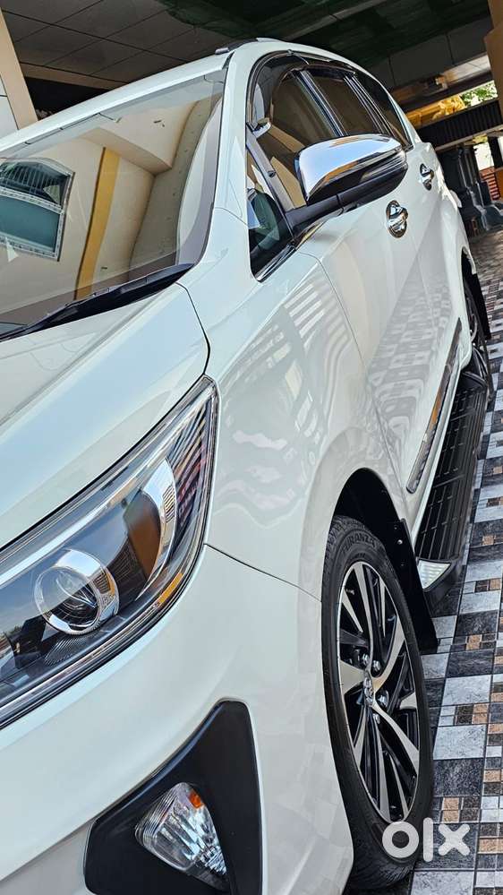 Toyota Innova Crysta 2.4 Z 7 Str, 2021, Diesel