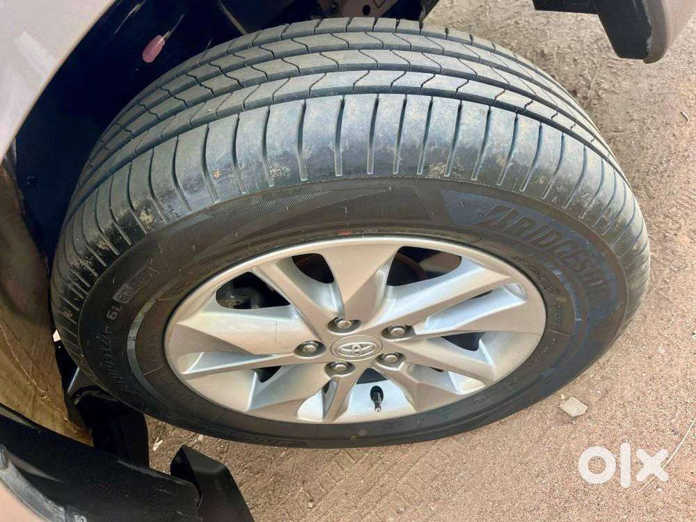 Toyota Innova Crysta 2.4 G Mt 7 Str, 2024, Diesel