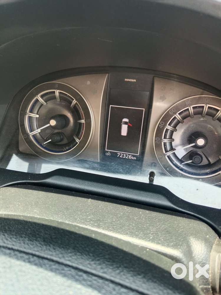 Toyota Innova Crysta 2022