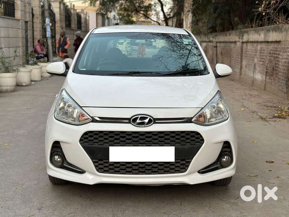 Hyundai Grand I10 1.2 Crdi Sportz Dual Tone, 2017, Diesel