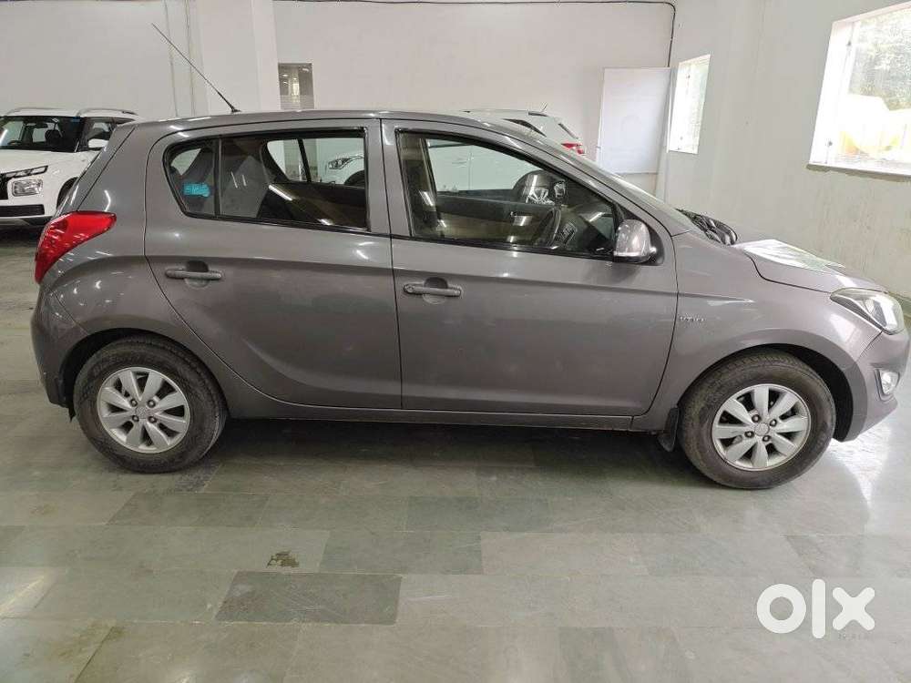 Hyundai I20 Sportz 1.2 Bs-iv, 2013, Petrol