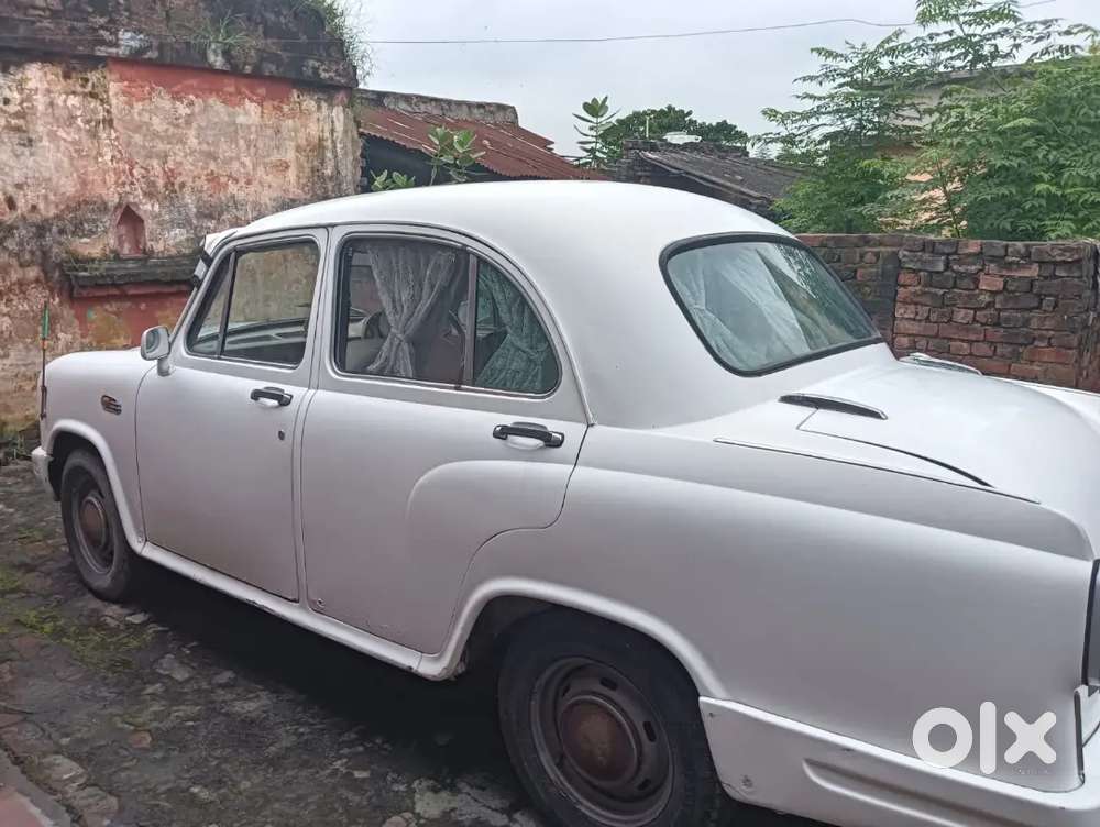 Ambassador Ambassador 2006 Diesel 50000 Km Driven,well Maintained