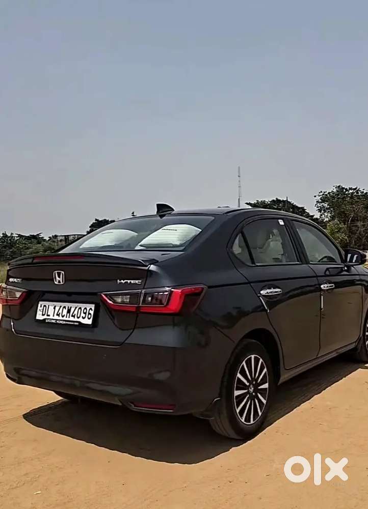 Honda Amaze Zx Cvt (top Model) 2026 Petrol (showroom Condition)