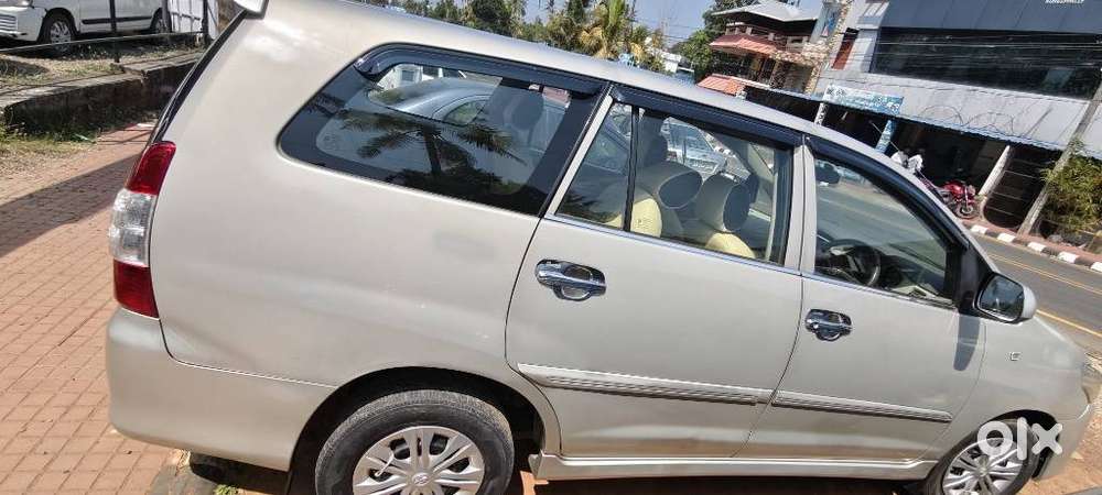 Toyota Innova 2.5 G (diesel) 7 Seater, 2013, Diesel