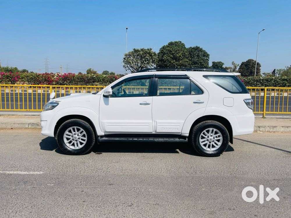Toyota Fortuner 3.0 4x2 Automatic, 2013, Diesel