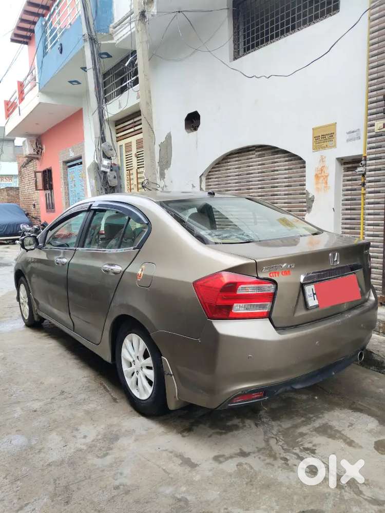 Honda City Petrol 2013 Variant