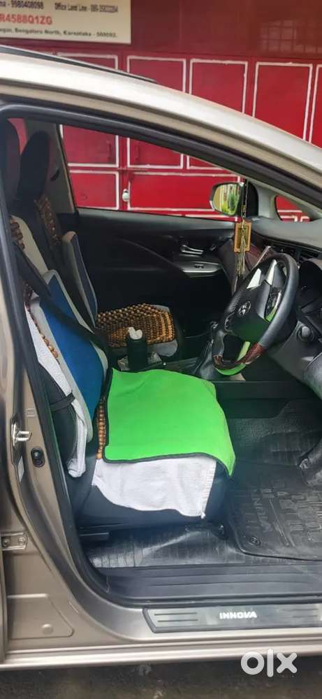 Toyota Innova Crysta 2024