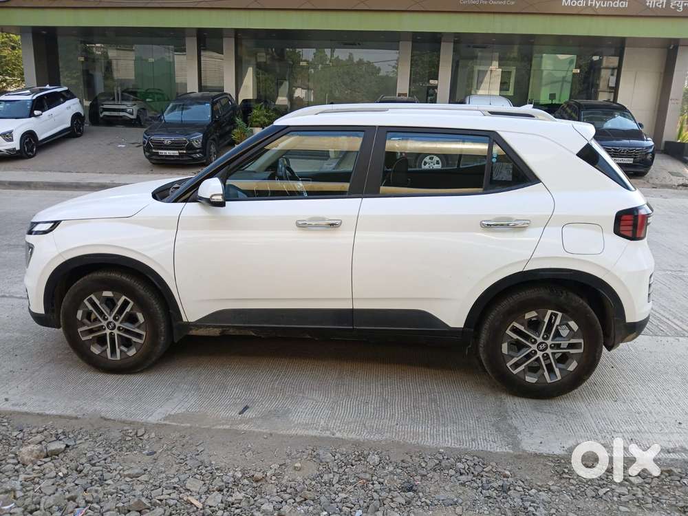 Hyundai Venue Sx Plus Turbo Dct, 2023, Petrol