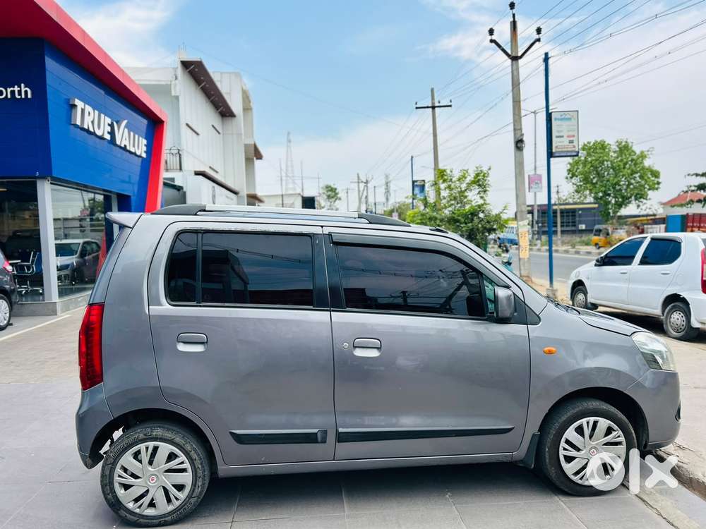 Maruti Suzuki Wagon R Vxi, 2011, Petrol