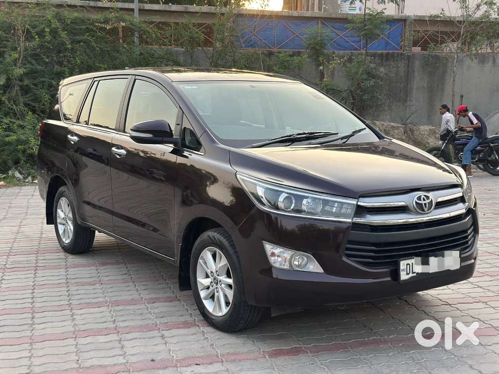 Toyota Innova Crysta 2.4 Vx Mt 8s, 2017, Diesel