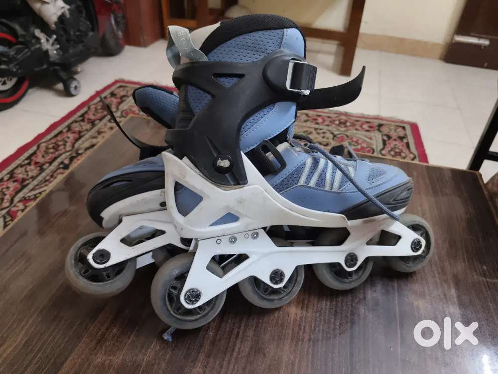 Re Creational Adjustable Skating shoes for boys and girls